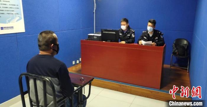 山东省公安机关森警部门重拳出击,严打破坏野生动物资源违法犯罪。山东省公安厅供图 山东省公安机关森警部门重拳出击,严打破坏野生动物资源违法犯罪。山东省公安厅供图